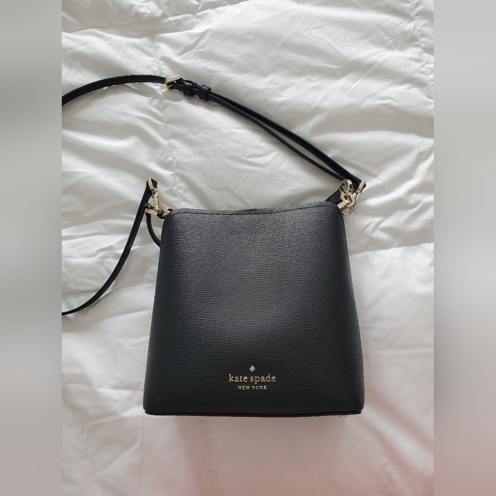 Kate Spade Black Crossbody Bag Sleek Design